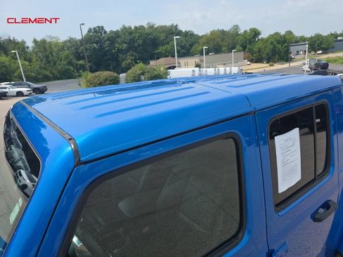 Used 2021 Jeep Gladiator Mojave AWD/4WD image 3