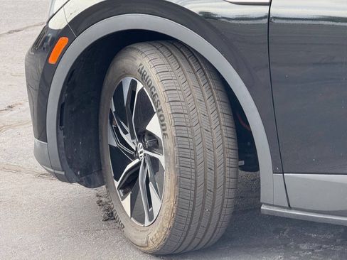 Used 2022 Volkswagen ID.4 Pro RWD image 16