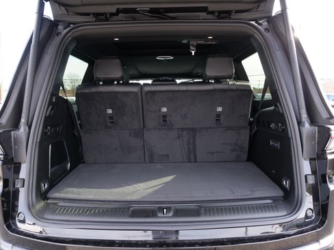 New 2026 Jeep Grand Wagoneer Limited image 12