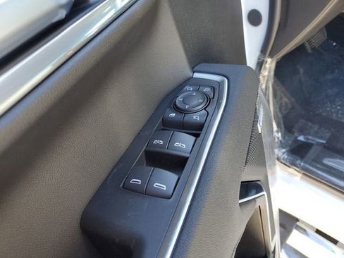 New 2026 GMC Sierra 1500 SLT w/ SLT Premium Package image 19