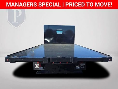 New 2025 Chevrolet Low Cab Forward image 8