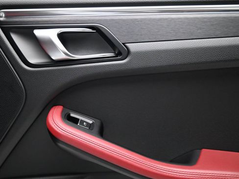 Used 2023 Porsche Macan GTS image 65