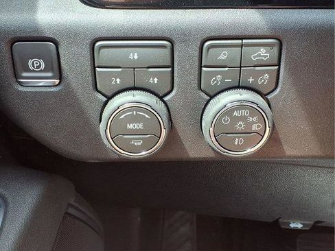 New 2026 Chevrolet Silverado 2500 LT w/ Trail Boss Package AWD/4WD image 13