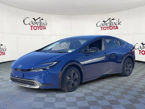 New 2026 Toyota Prius Plug-In Hybrid image 2