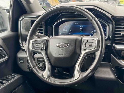 Used 2023 Chevrolet Silverado 1500 RST w/ Z71 Off-Road Package AWD/4WD image 18