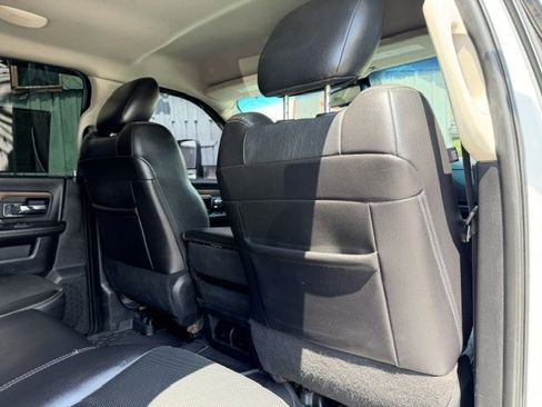 Used 2015 RAM 2500 Laramie AWD/4WD image 17