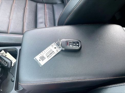 Used 2025 Honda CR-V Sport-L image 30