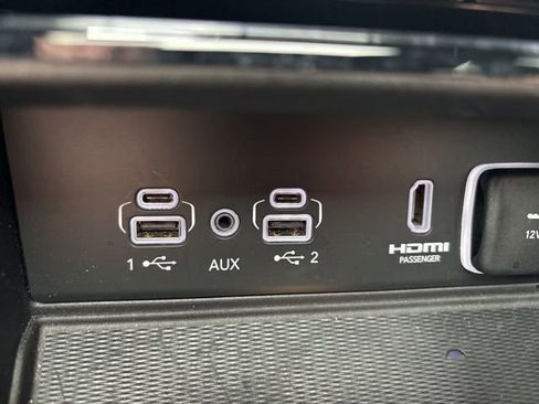 Used 2023 Jeep Grand Cherokee L Summit w/ Advanced Protech Group IV image 14