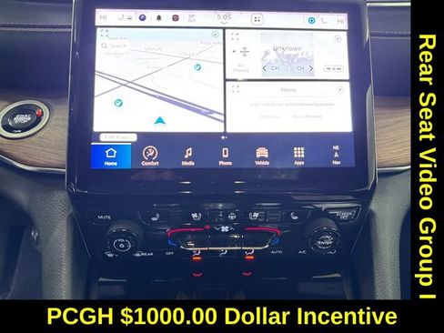 Used 2025 Jeep Grand Cherokee L Summit w/ Rear Seat Video Group I image 4