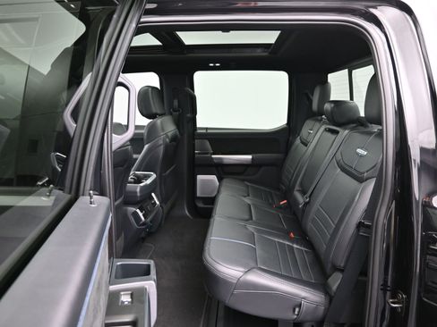 Used 2025 Ford F150 Platinum w/ Equipment Group 702A High image 10