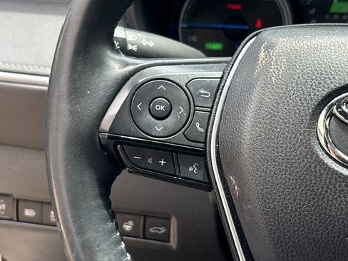 Used 2021 Toyota Venza Limited w/ Carpet Mat Package (TMS) AWD/4WD image 19