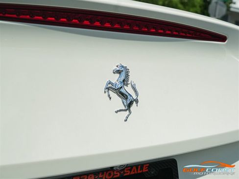 Used 2017 Ferrari California T RWD image 62