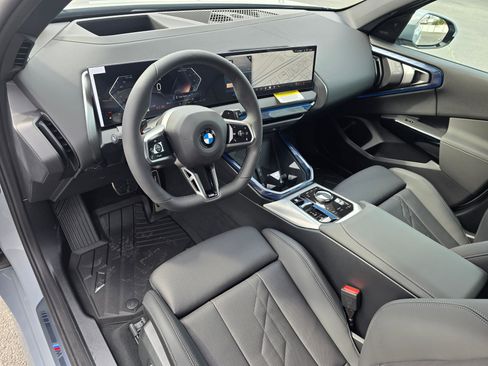 New 2026 BMW X3 xDrive30 w/ Premium Package image 2