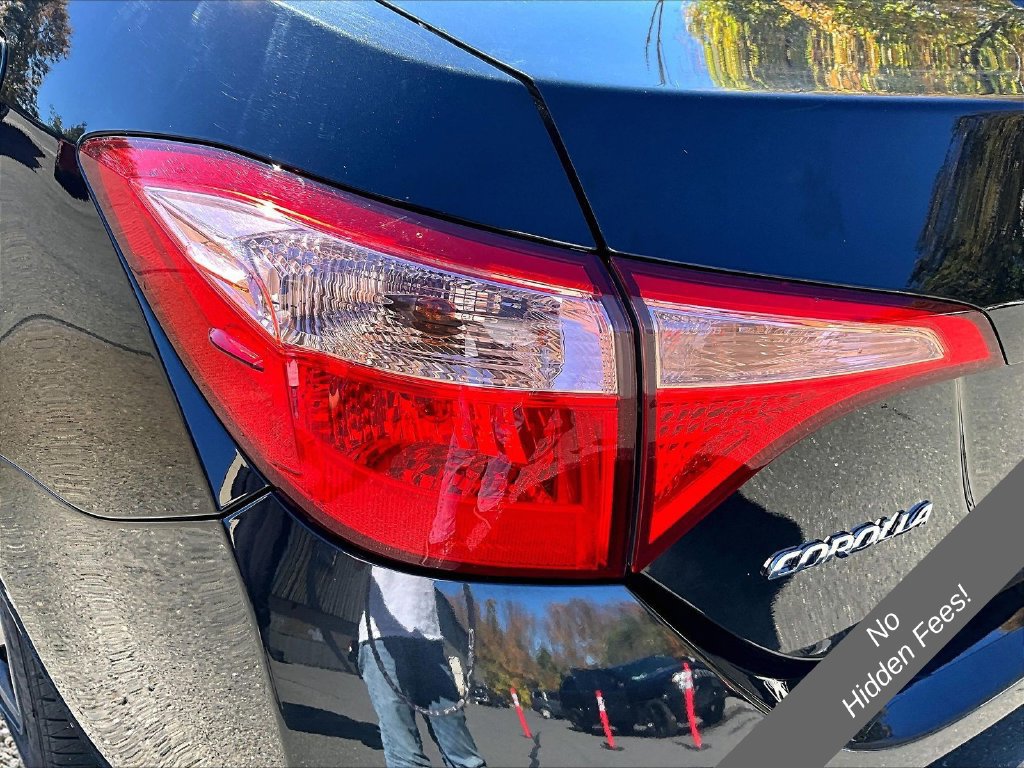 Used 2017 Toyota Corolla L FWD image 25