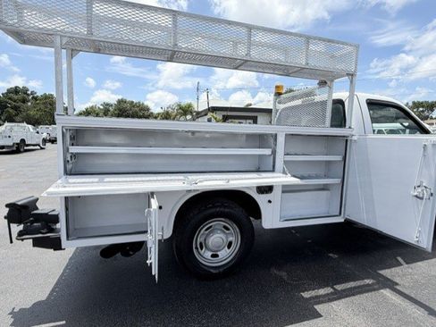 Used 2015 Ford F350 XL w/ Power Equipment Group RWD image 13