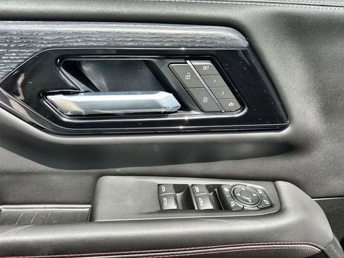 New 2026 GMC Yukon XL AT4 Ultimate w/ LPO, Floor Liner Package AWD/4WD image 22
