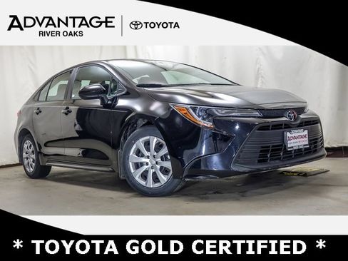 Certified 2025 Toyota Corolla LE image 1
