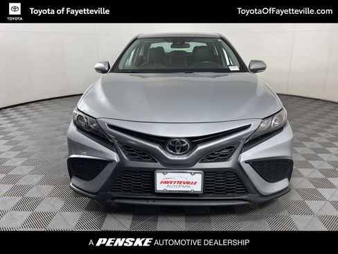 Used 2024 Toyota Camry SE image 12