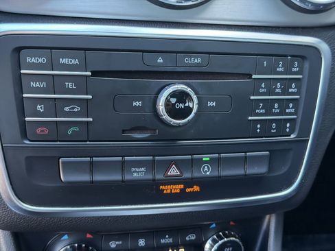 Certified 2017 Mercedes-Benz GLA 250 image 18