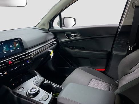 New 2026 Kia Sportage LX image 21