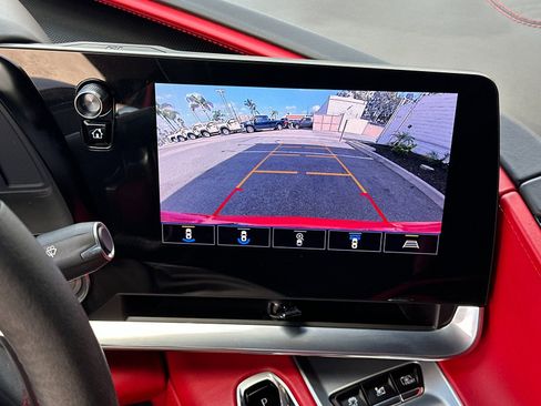 Used 2021 Chevrolet Corvette Stingray Premium Cpe w/ Z51 Performance Package image 20