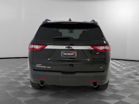 Used 2020 Chevrolet Traverse LT w/ Driver Confidence II Package AWD/4WD image 4