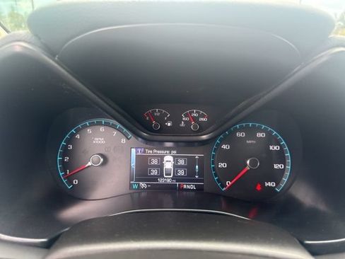 Used 2017 Chevrolet Colorado Z71 AWD/4WD image 19