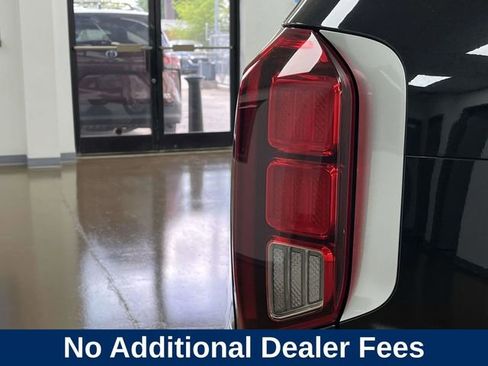 Used 2025 Hyundai Palisade SEL FWD image 12