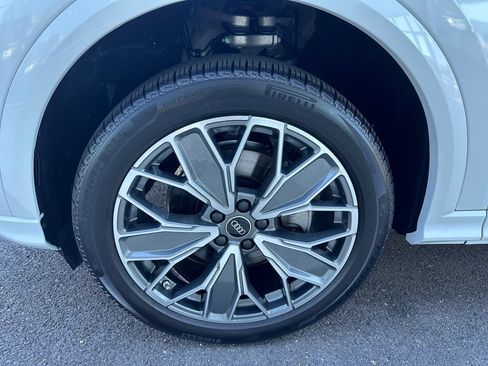 Certified 2025 Audi Q5 Premium Plus w/ Premium Plus AWD/4WD image 19