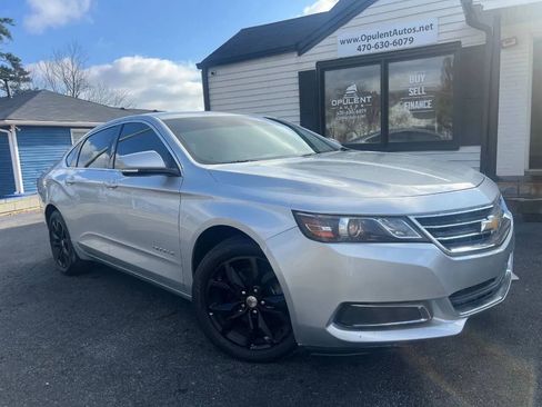 Used 2017 Chevrolet Impala LT image 1