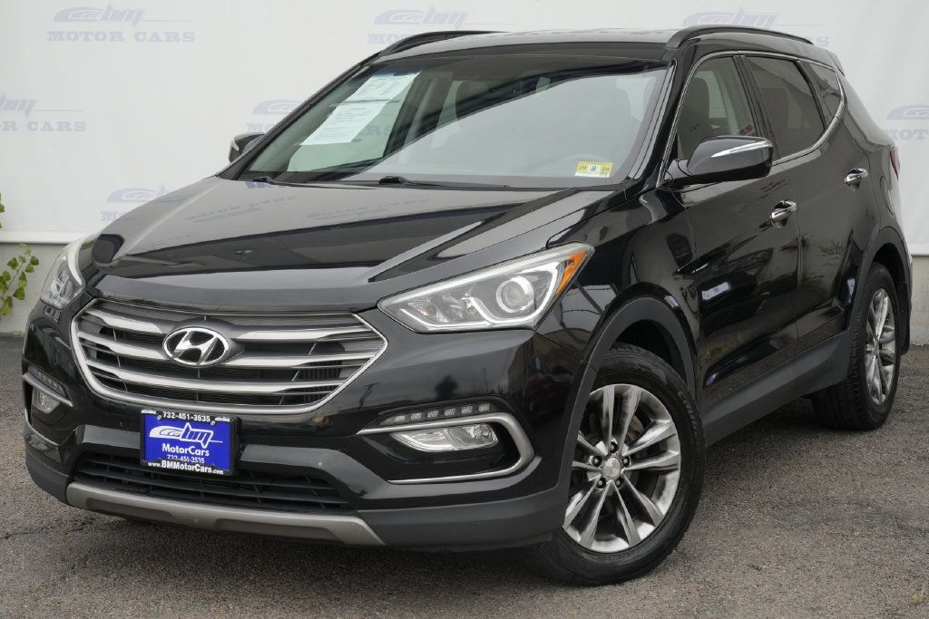 Used 2018 Hyundai Santa Fe Sport 2.0T w/ Cargo Package AWD/4WD image 2