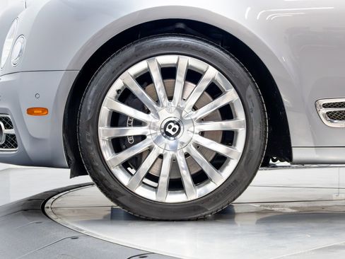 Used 2017 Bentley Mulsanne Speed RWD image 51