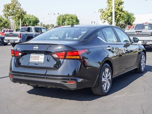 New 2025 Nissan Altima 2.5 S image 7