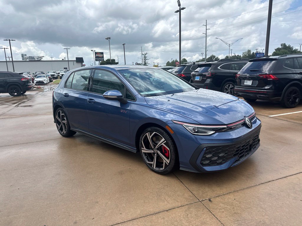 New 2026 Volkswagen GTI SE FWD image 3