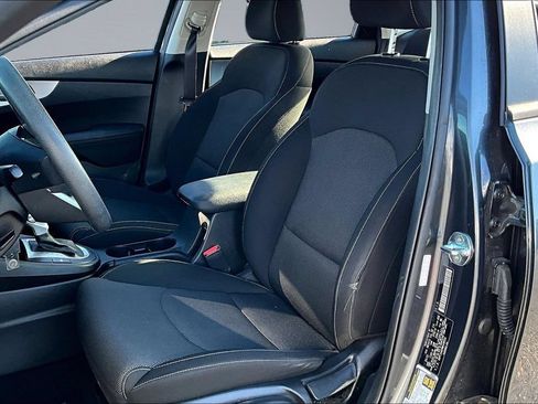 Used 2022 Kia Forte Sedan FWD image 17