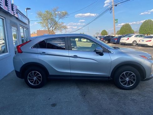 Used 2020 Mitsubishi Eclipse Cross ES image 4