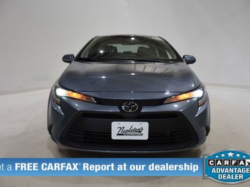 Used 2024 Toyota Corolla LE image 2