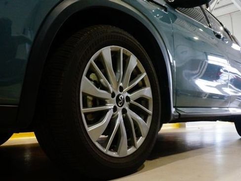Certified 2024 INFINITI QX50 Luxe AWD/4WD image 21