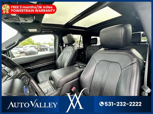 Used 2019 Ford Expedition Limited w/ Equipment Group 302A AWD/4WD image 14