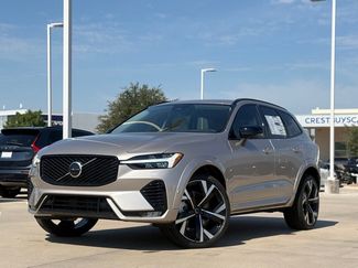 New 2026 Volvo XC60 B5 Ultra w/ Protection Package Premier video 2