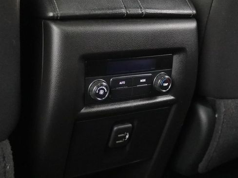 Used 2023 Chevrolet Traverse LT w/ LPO, Floor Liner Package AWD/4WD image 9
