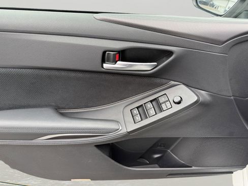 Used 2019 Toyota Avalon XSE w/ Four Season Floor Mat Package image 9