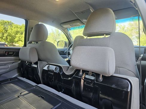 Used 2010 Toyota Tacoma 4x4 Double Cab image 34