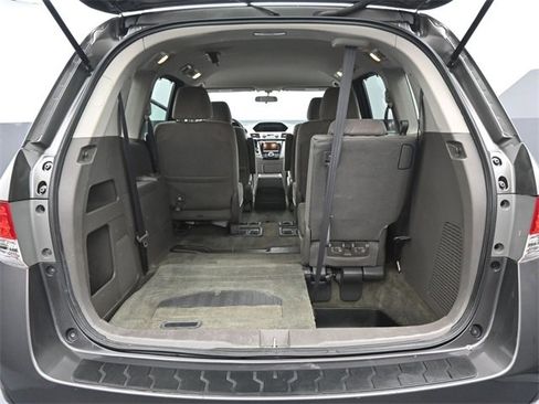 Used 2014 Honda Odyssey EX image 37