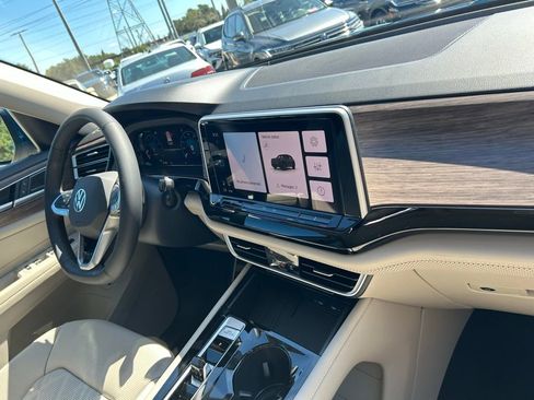 New 2026 Volkswagen Atlas SEL Premium R-Line image 34