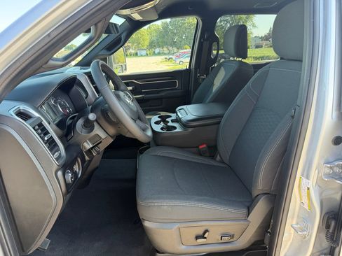 Used 2026 RAM 2500 Big Horn AWD/4WD image 3