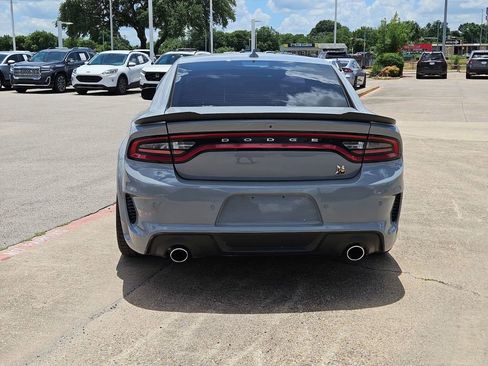 Used 2021 Dodge Charger Scat Pack image 7