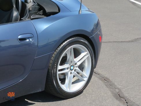 Used 2005 BMW Z4 2.5i RWD image 16