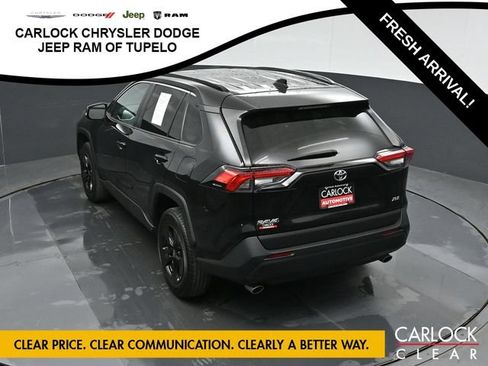 Used 2024 Toyota RAV4 XLE FWD image 57