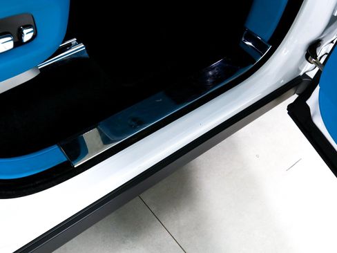 Certified 2024 Rolls-Royce Cullinan AWD/4WD image 36